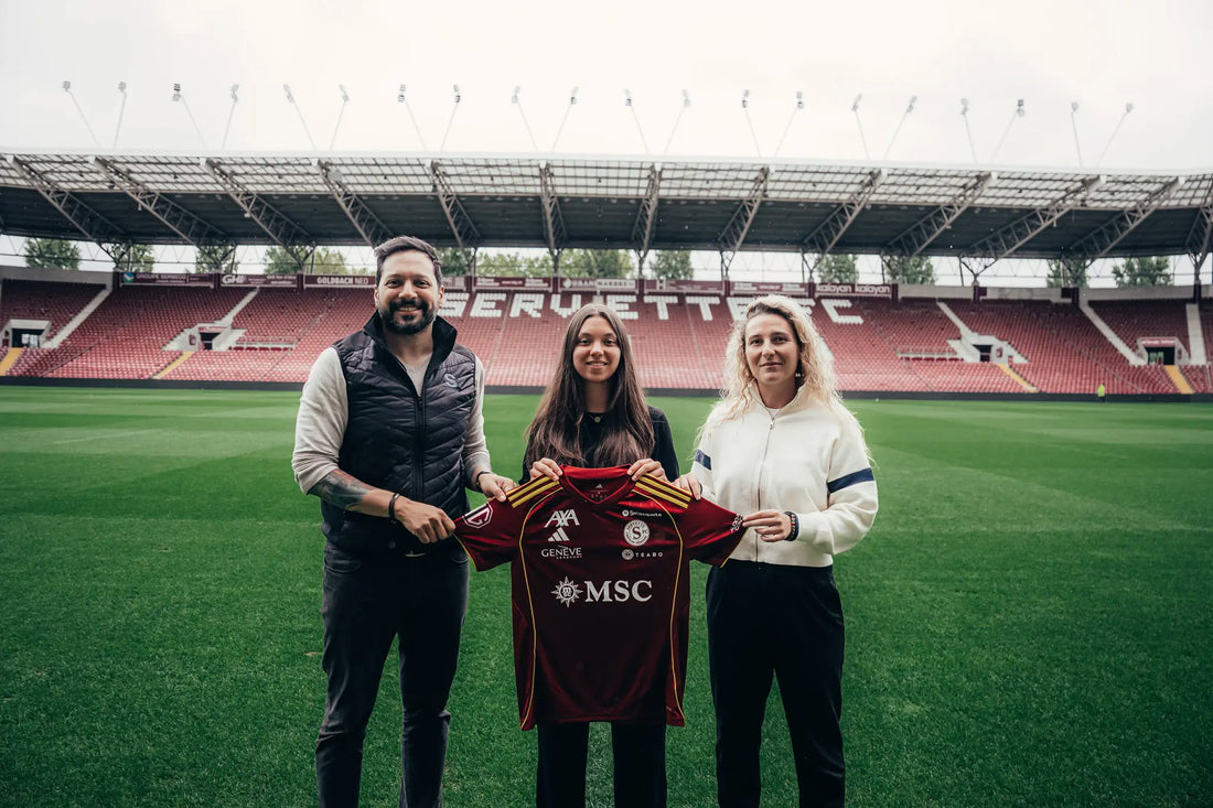 FIRST PROFESSIONAL CONTRACT FOR LÉA SERGEANT-HUET